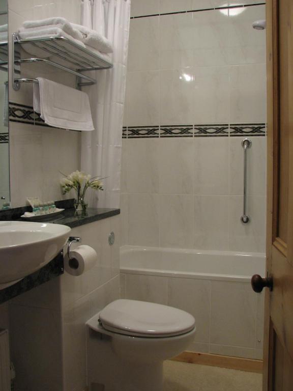 Gwrach Ynys Country Guest House Harlech Room photo